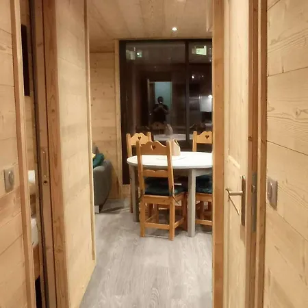 Cosy 4 Pers. 30m² Renove, Aux Pieds, Equipements Modernes, Proche Commerces Et Commodites - Fr-1-545-15 Apartment